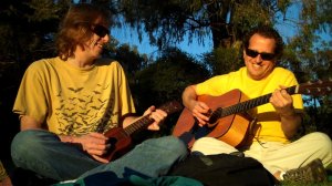 171811_189943454361998_1719384_o